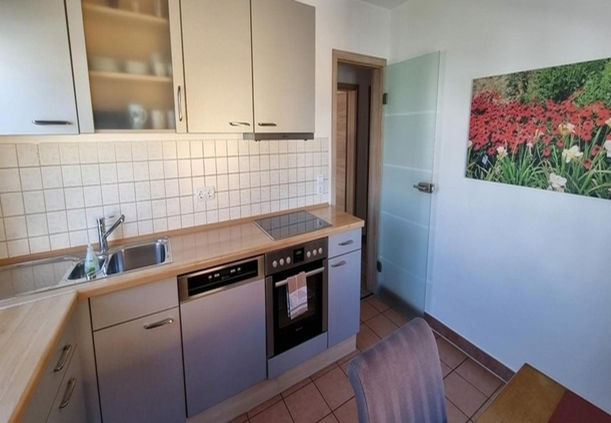 Ferienwohnung S-Bahn Naehe Schwaikheim Exterior photo